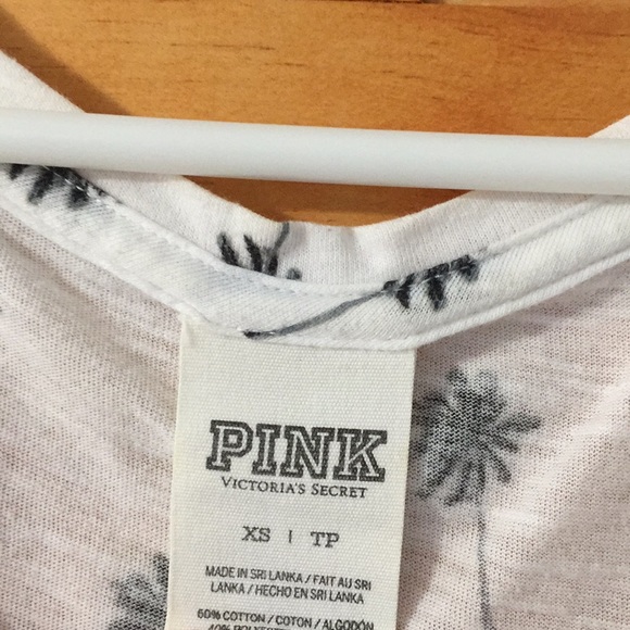 Vs pink Palm tree tank top - Picture 2 of 2